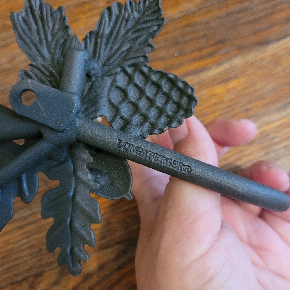 Longaberger Toboso Wrought Iron Wall Hook 71304 Black 8E2 Acorn Pinecone - Picture 2 of 7